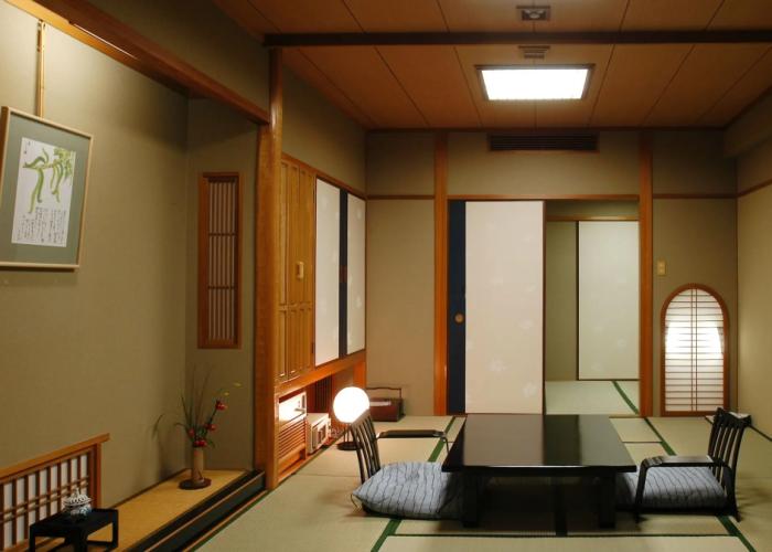 Unzen Miyazaki Ryokan