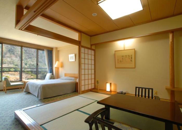 Unzen Miyazaki Ryokan