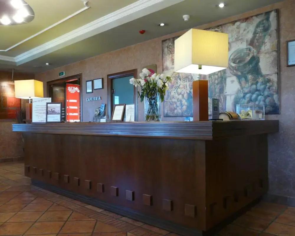 El Tollo Hotel