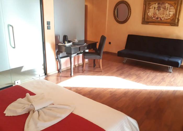 Anastazia Luxury Suites & Rooms