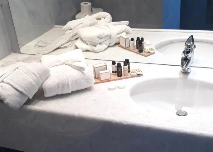 Anastazia Luxury Suites & Rooms