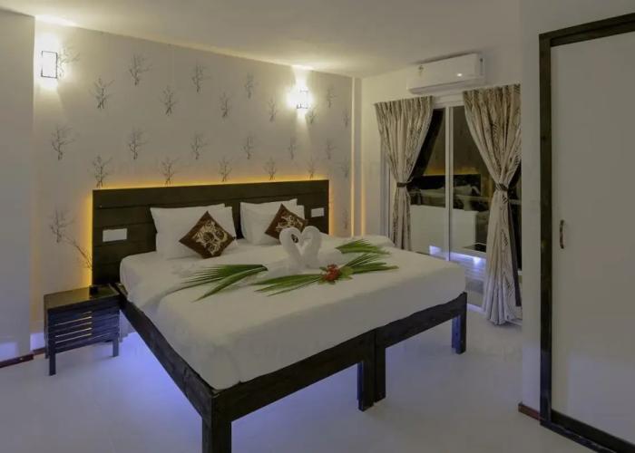 Crown Beach Hotel Maldives