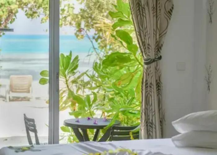 Crown Beach Villas Hotel