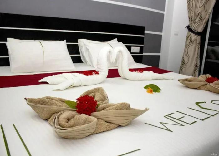 Crown Beach Villas Hotel