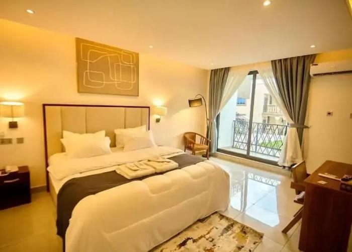 Aiden Homes And Apartments Hotel