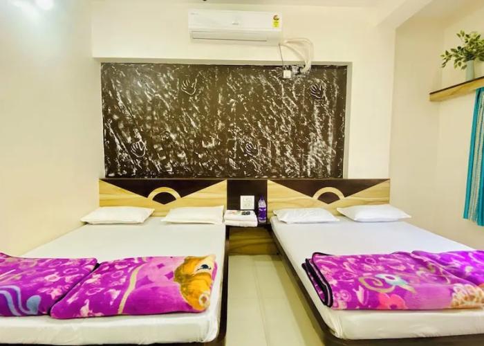 Hotel Gurukripa Inn