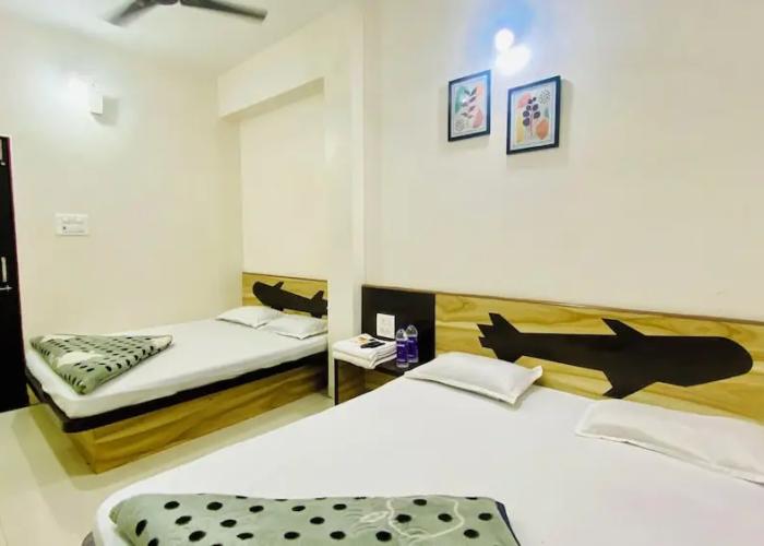 Hotel Gurukripa Inn