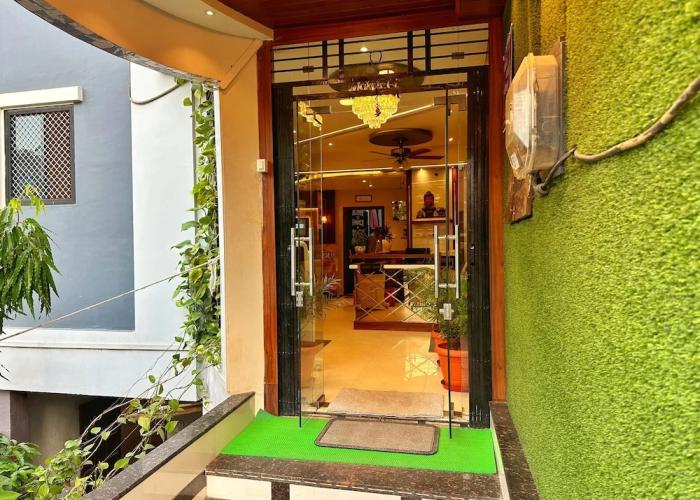 Hotel Gurukripa Inn