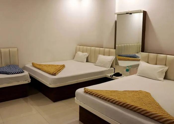 Hotel Gayatri Palace