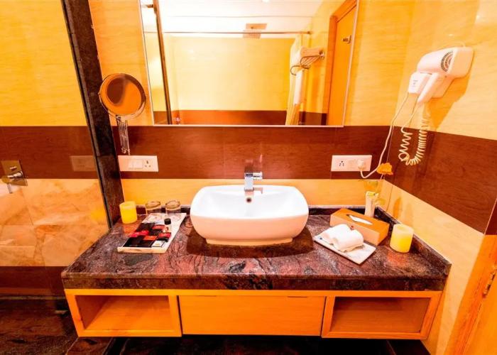 Ramada by Wyndham Neemrana