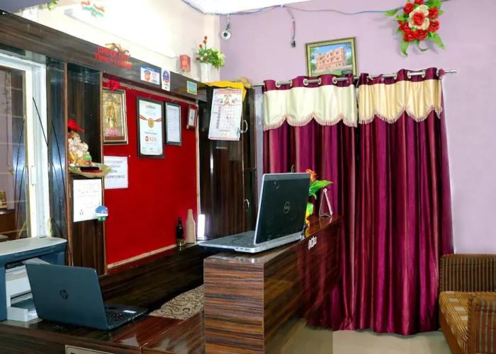 Hotel Raj Palace