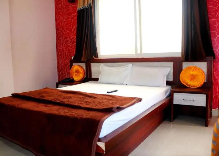 Hotel Raj Palace