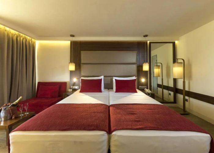 Pegasus Reef Beach Resort