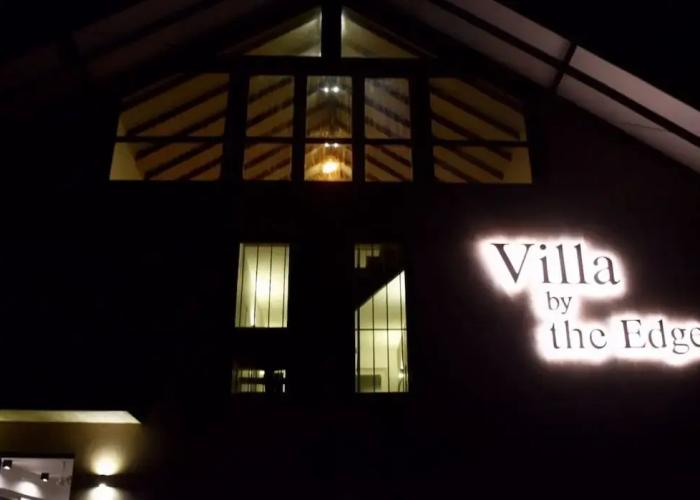 Villa by the Edge