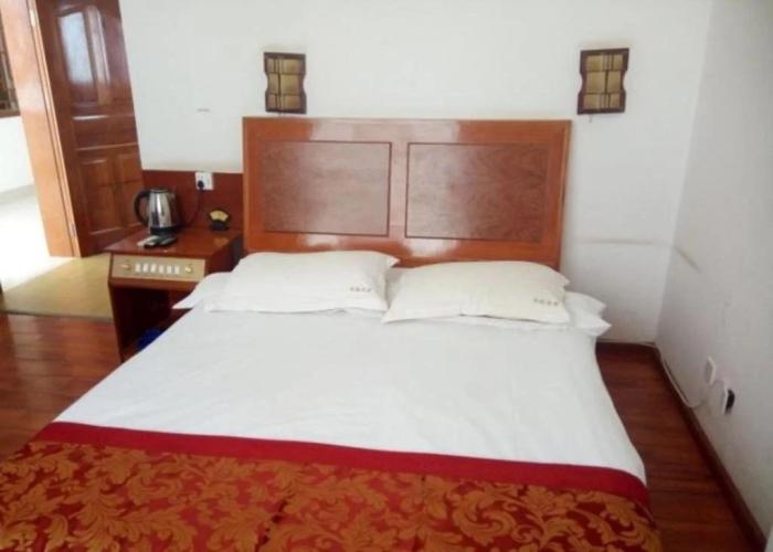Baoshan Jiawang Inn