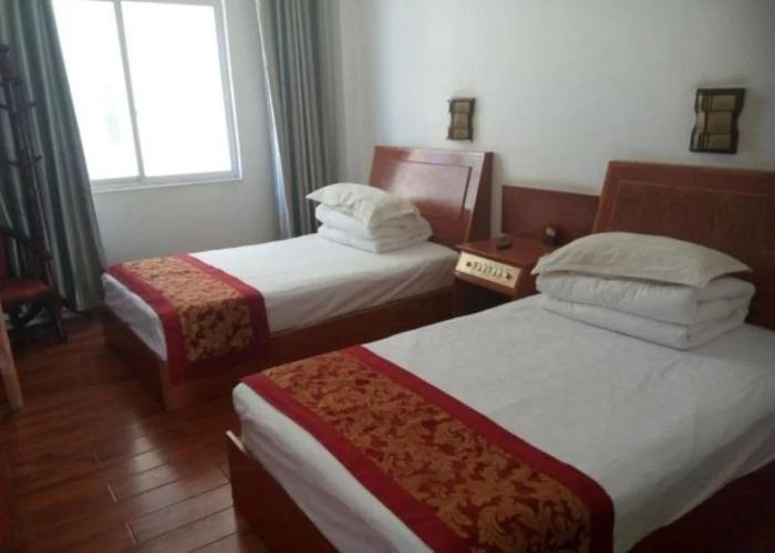 Baoshan Jiawang Inn