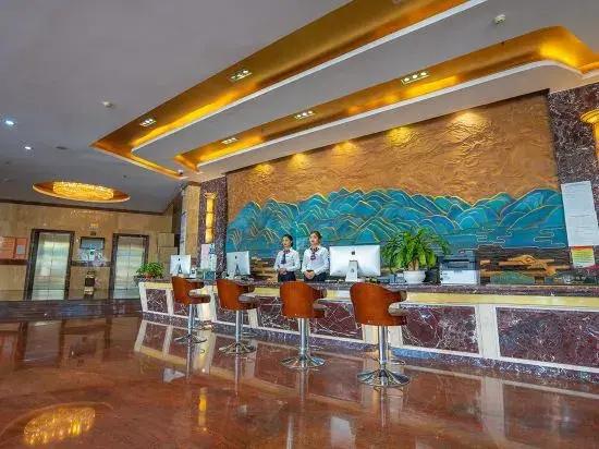 Baoshan Minghe Hotel