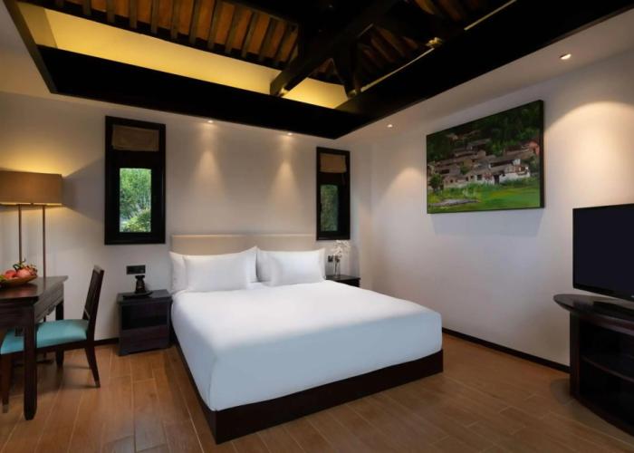 Banyan Tree Tengchong