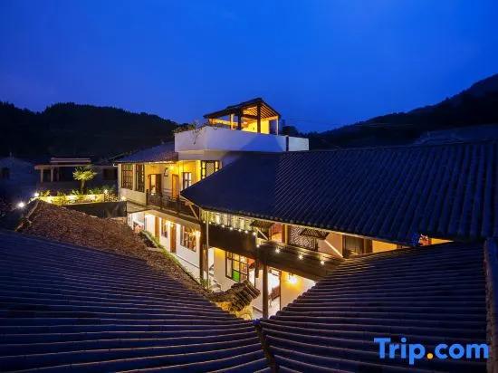 fanhua Light Luxury Inn