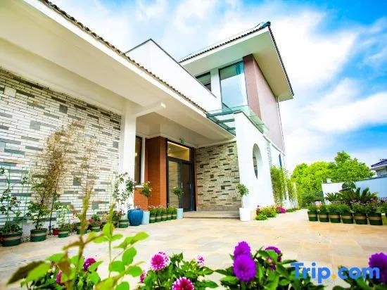 Yunqi Courtyard Hot Spring Inn