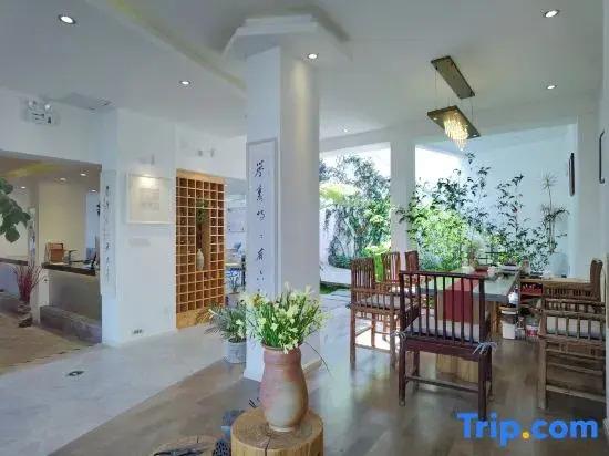 Xinyue Suying Holiday Inn (Heshun ancient town branch, Tengchong)