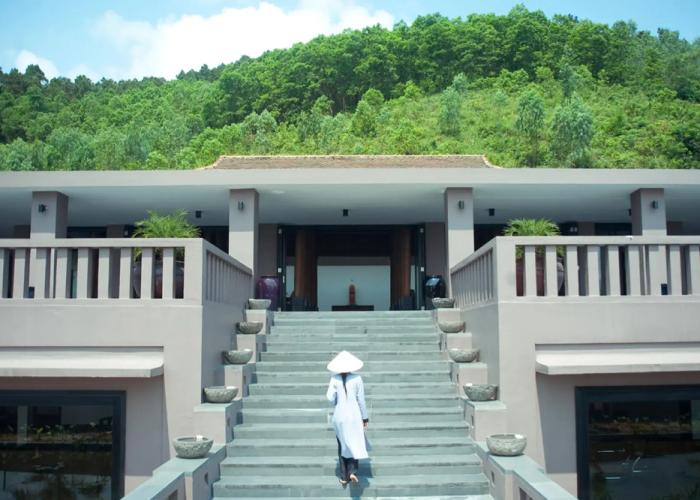 Vedana Lagoon Resort and Spa