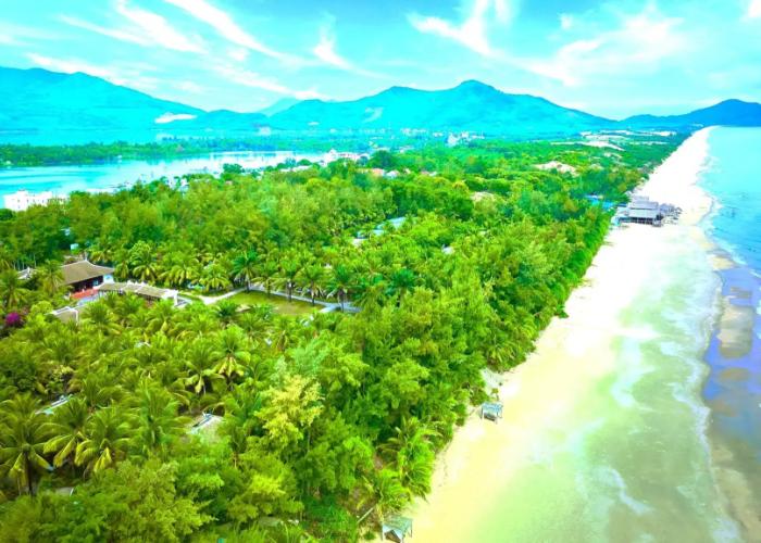 Lang Co Beach Resort