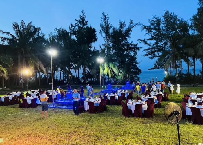 Lang Co Beach Resort