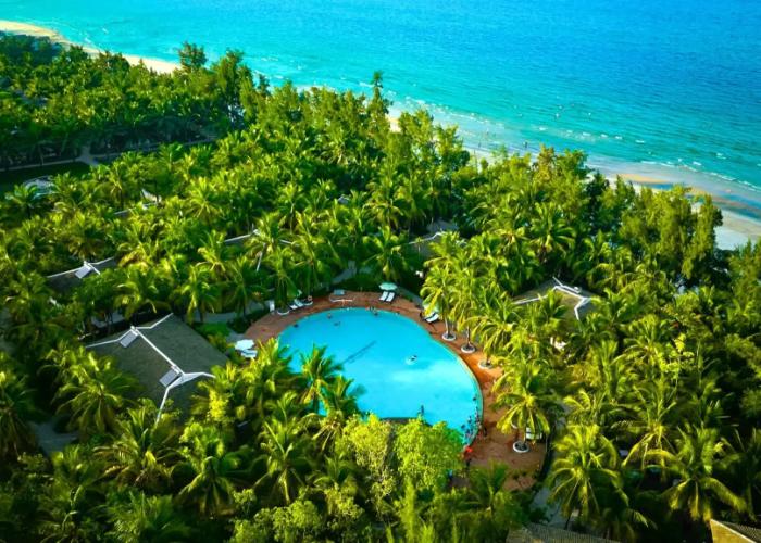 Lang Co Beach Resort