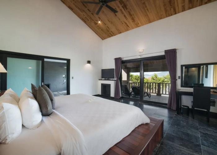 Vedana Lagoon Resort & Spa