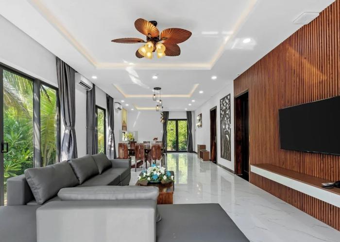 LangCo Bay Retreat