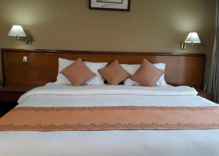 Hotel Nirvana Luxury International