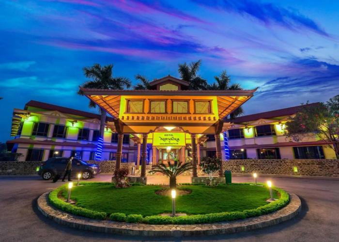 Hotel Nirvana Luxury International