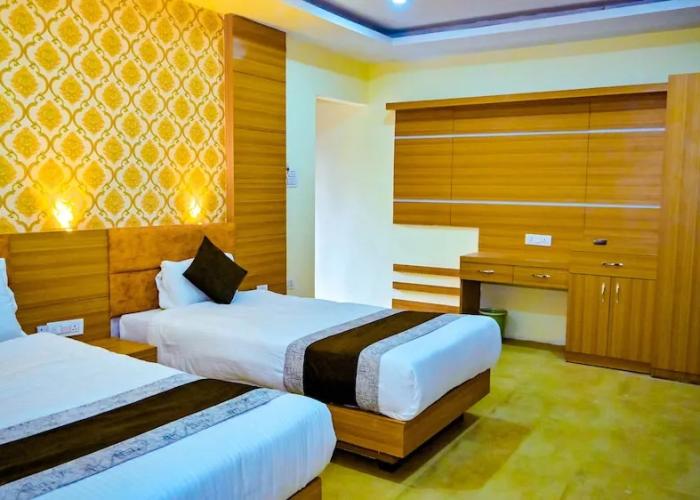 Hotel Star Holiday