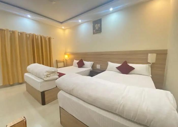 Hotel Star Holiday