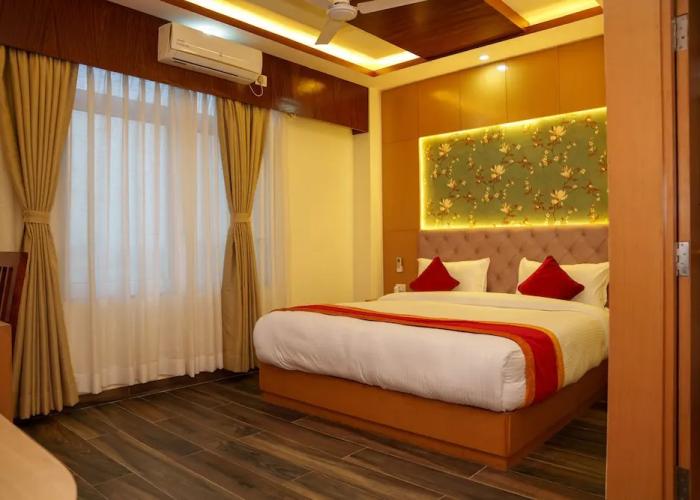 Hotel Ultra International