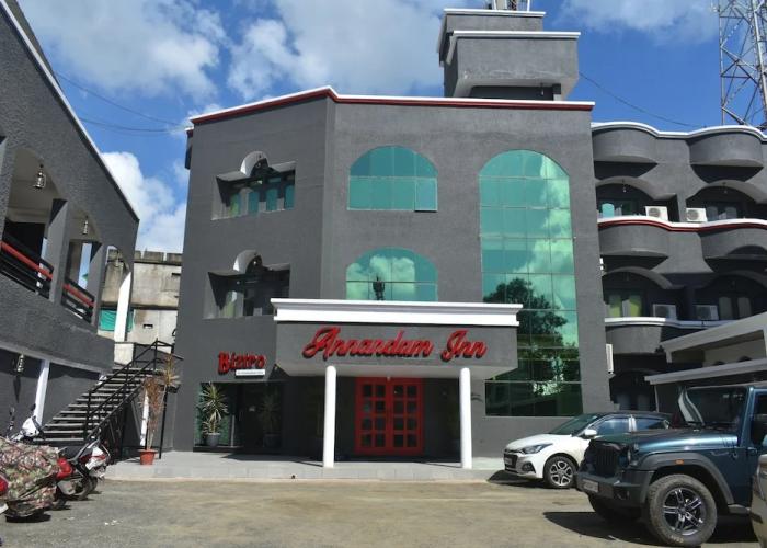 Hotel Anand