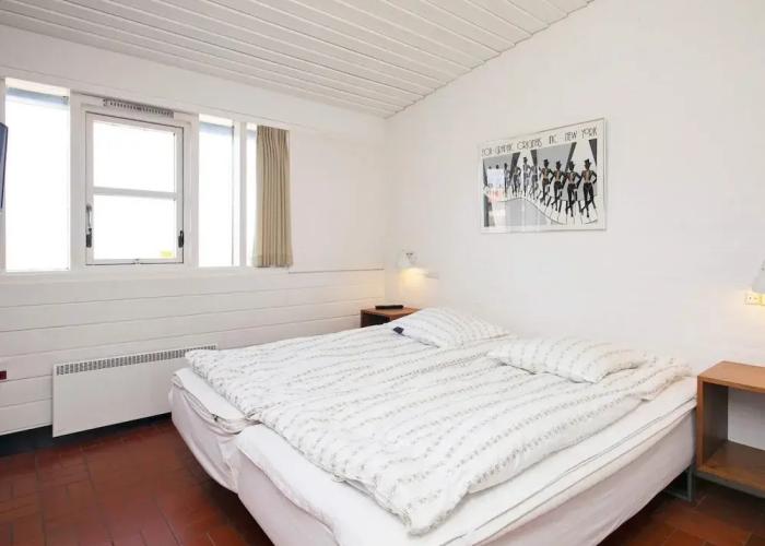 6 Person Holiday Home on a Holiday Park in Saeby