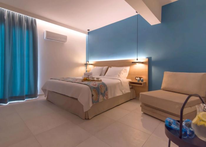 Mythic Summer Hotel