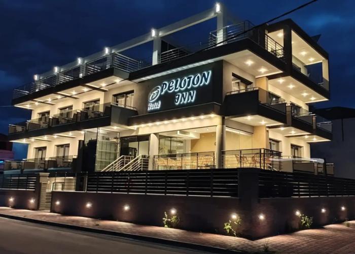 Peloton Inn