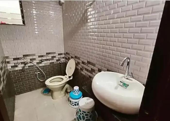 Hotel Tulsi Inn