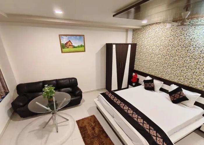 Hotel Tulsi Inn