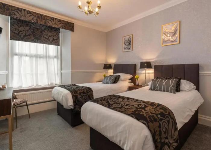 Plas Hyfryd Hotel