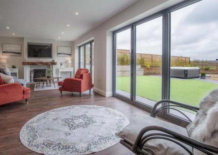 Kiln Park Farmhouse - 4 Bedroom Cottage - Narberth