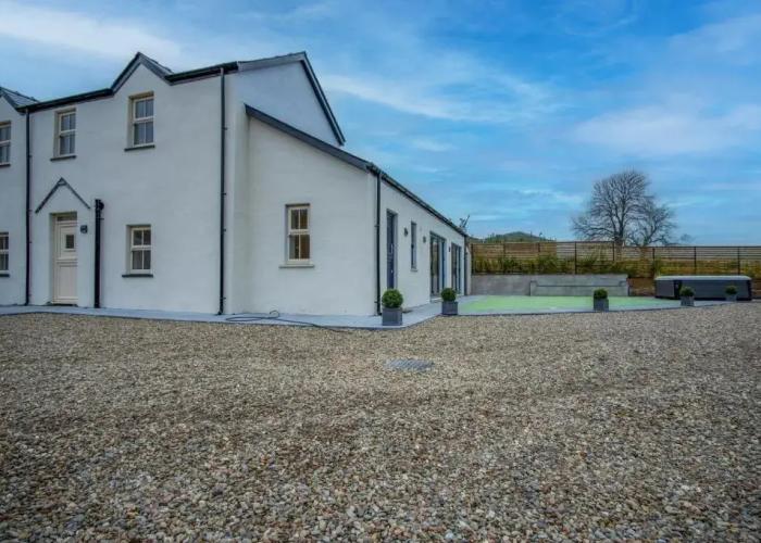 Kiln Park Farmhouse - 4 Bedroom Cottage - Narberth