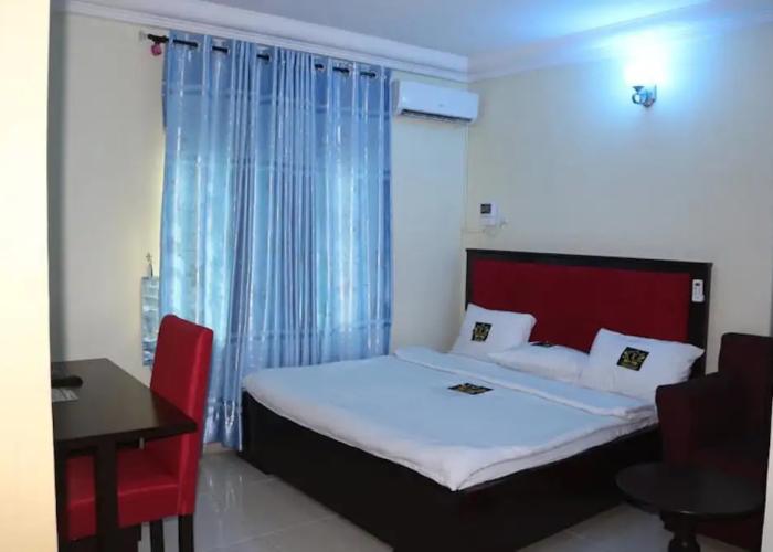 TommsVille Hotels