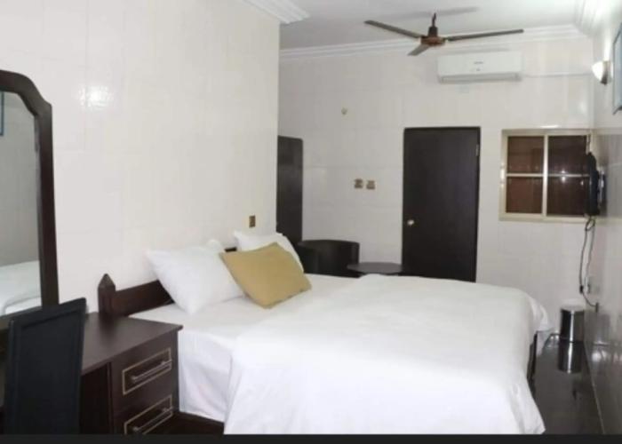 Cute Villa Hotel and Suites