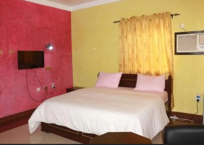 Cute Villa Hotel and Suites