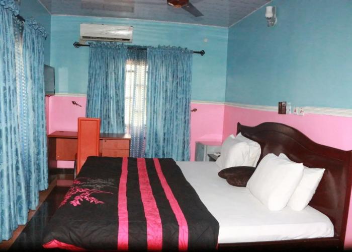 L & L Executive Hotels and Suites