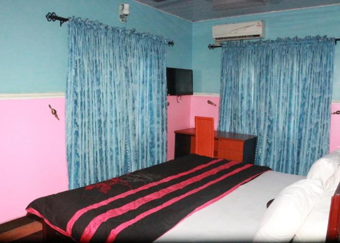 L & L Executive Hotels and Suites